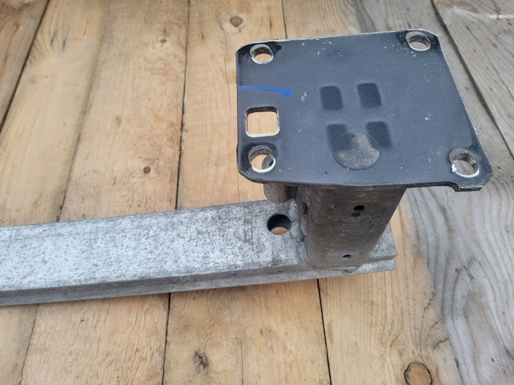 Балка підсилювач бампера задній - peugeot 308 ii 2 sw Ціна