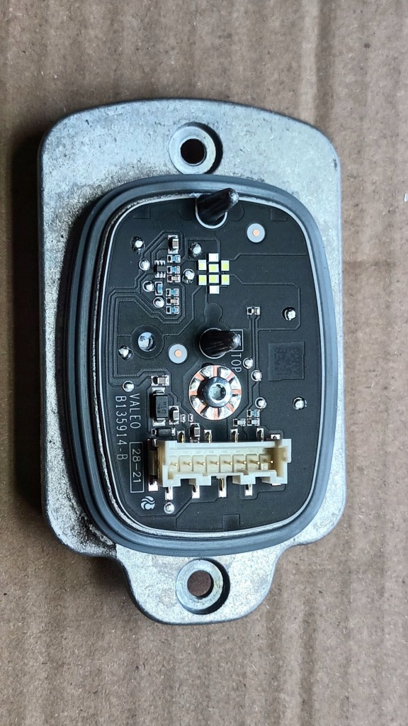 Модуль led ford kuga 3 19- штекер 8 pin Оригінал