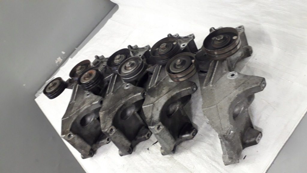 Vw golf 4 iv bad 1.6 fsi 110km кронштейн генератора 032145169ad Зі Шроту