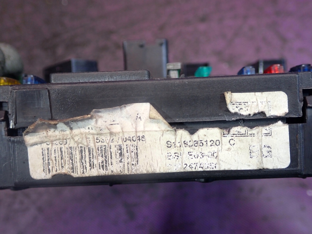 фото №9, Peugeot 206 02-09 lift 1,1 коробка предохранителей модуль bsi