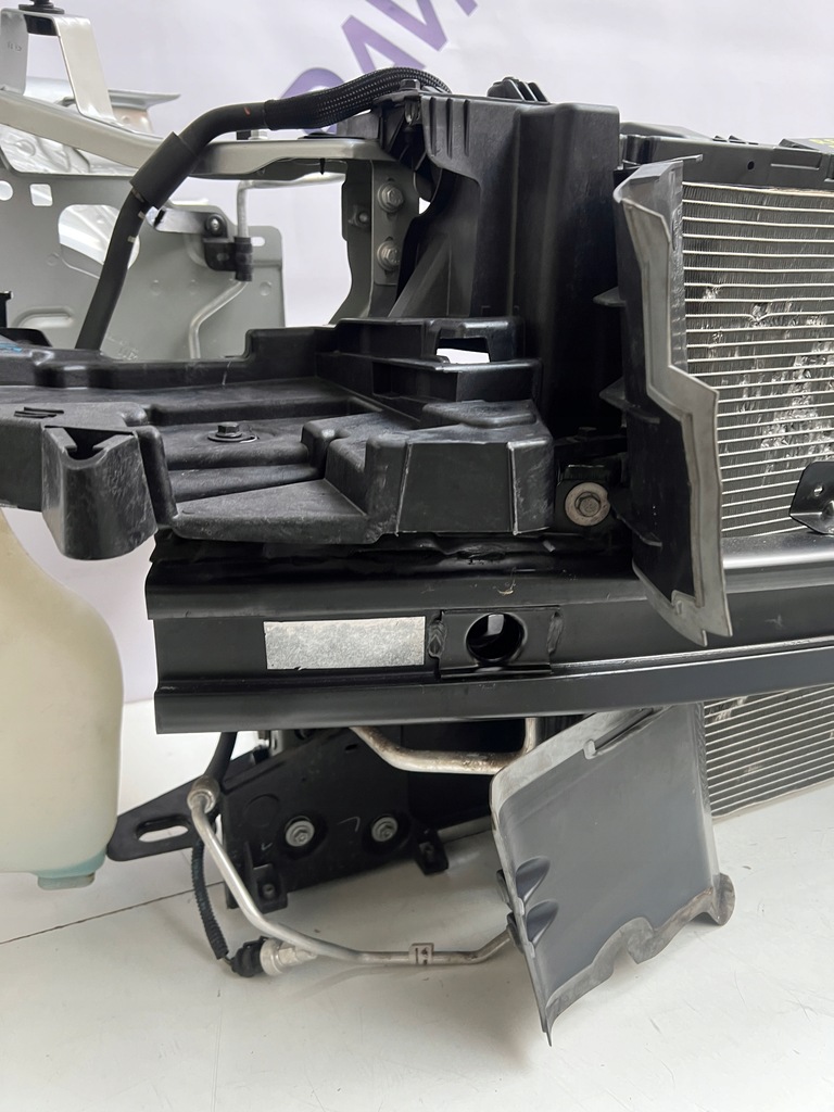 фото №7, Pas передній радіатор renault fluence гібрид