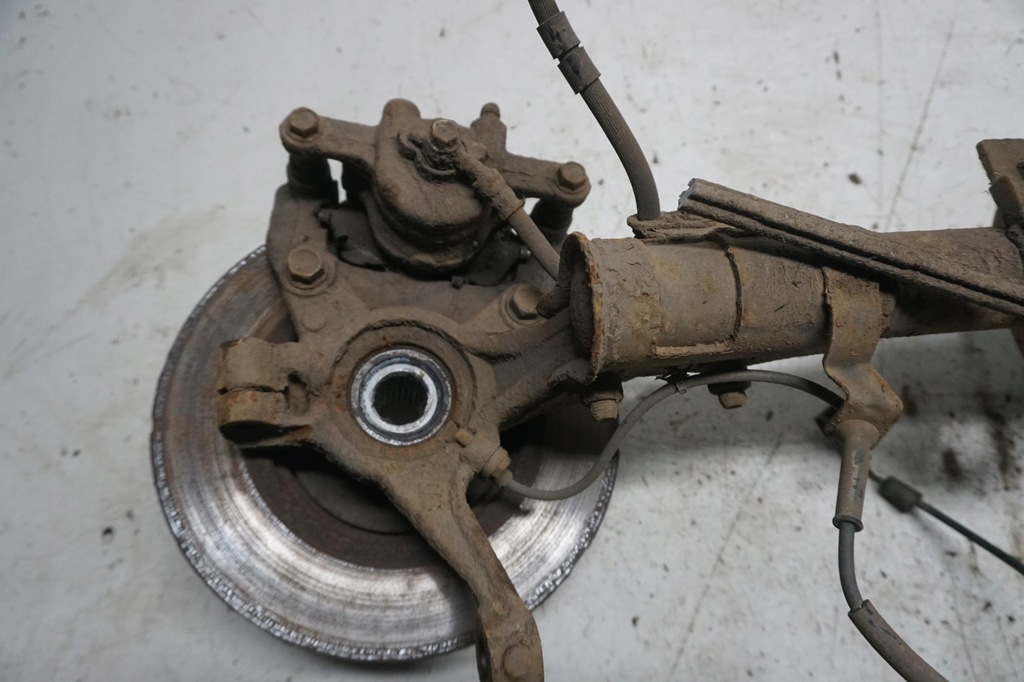 фото №7, Mazda 2 ii de 07-14 амортизационная стойка поворотный кулак амортизатор суппорт правая df7134700g