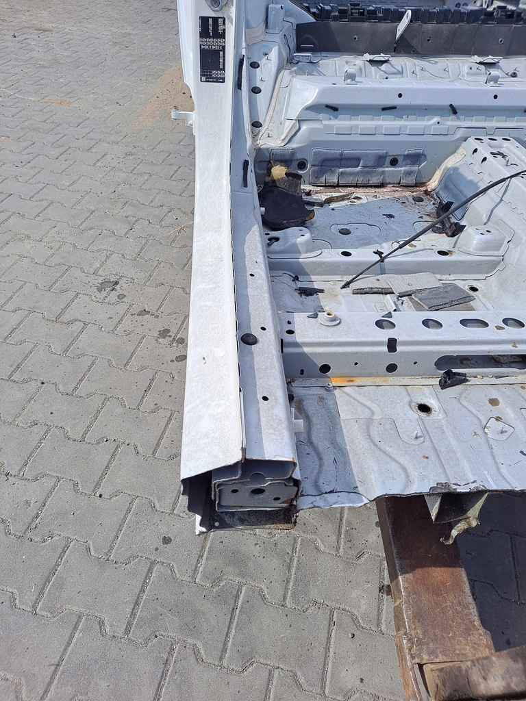 фото №5, Поріг блок двигуна правий bmw 1 f40