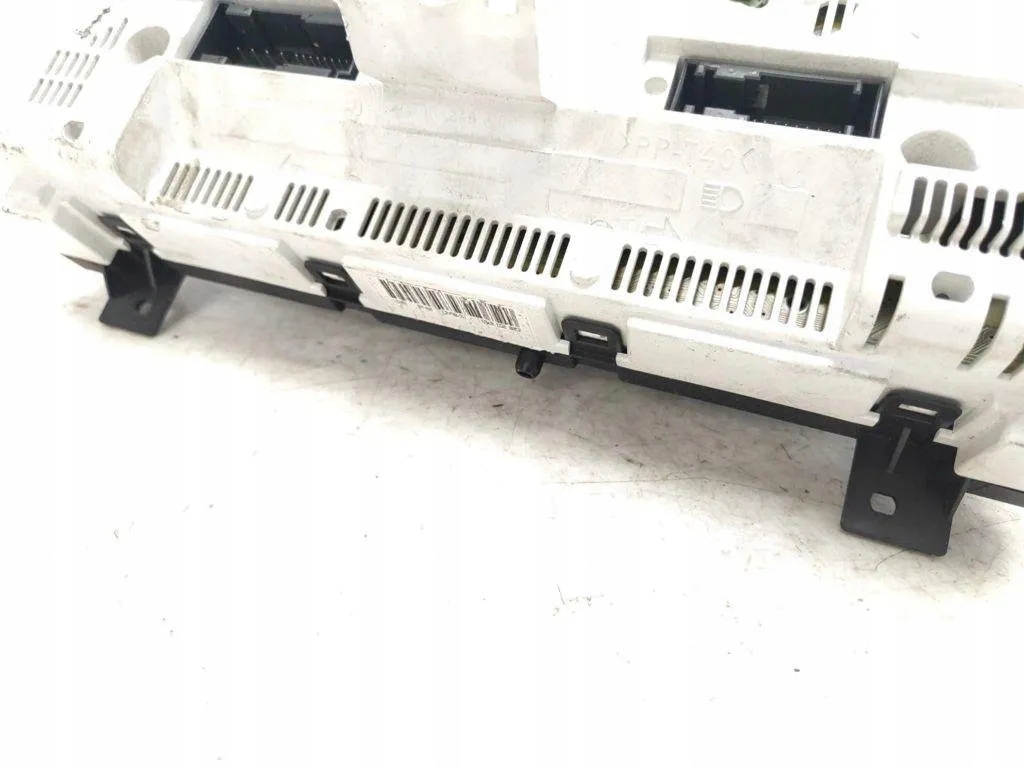 фото №8, Лічильник mercedes-benz a w168 a1685401647 1.69l дизель 55kw 2003