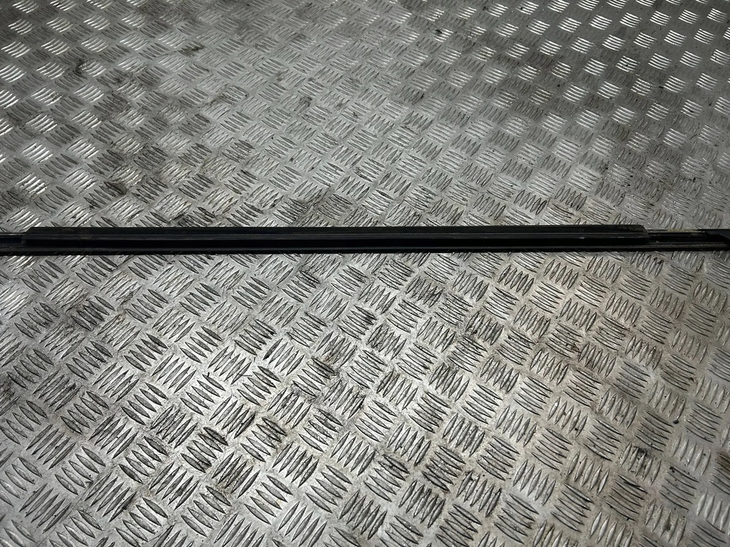 фото №5, Молдинг ущільнювач двері хром лівий перед ford b-max