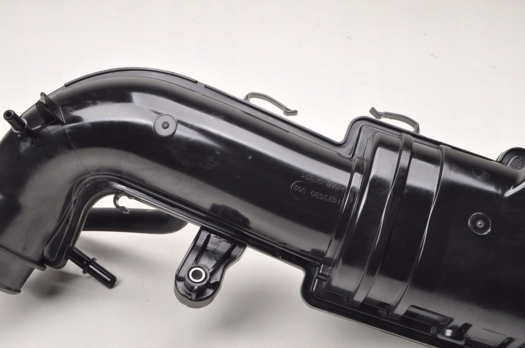 фото №6, Volvo xc60 ii 2.0 t8 труба воздухозаборник воздуха 32146151