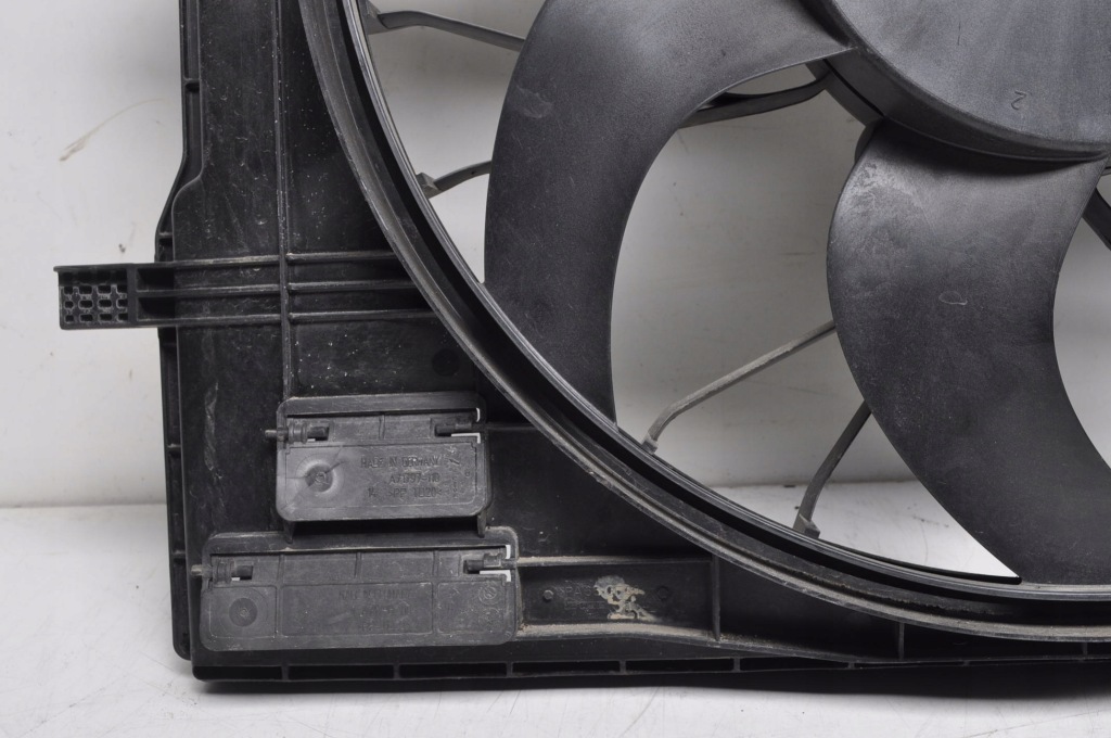 Volvo xc60 2 xc90 v60 s60 s90 v90 вентилятор радиатора 31657360 Цена