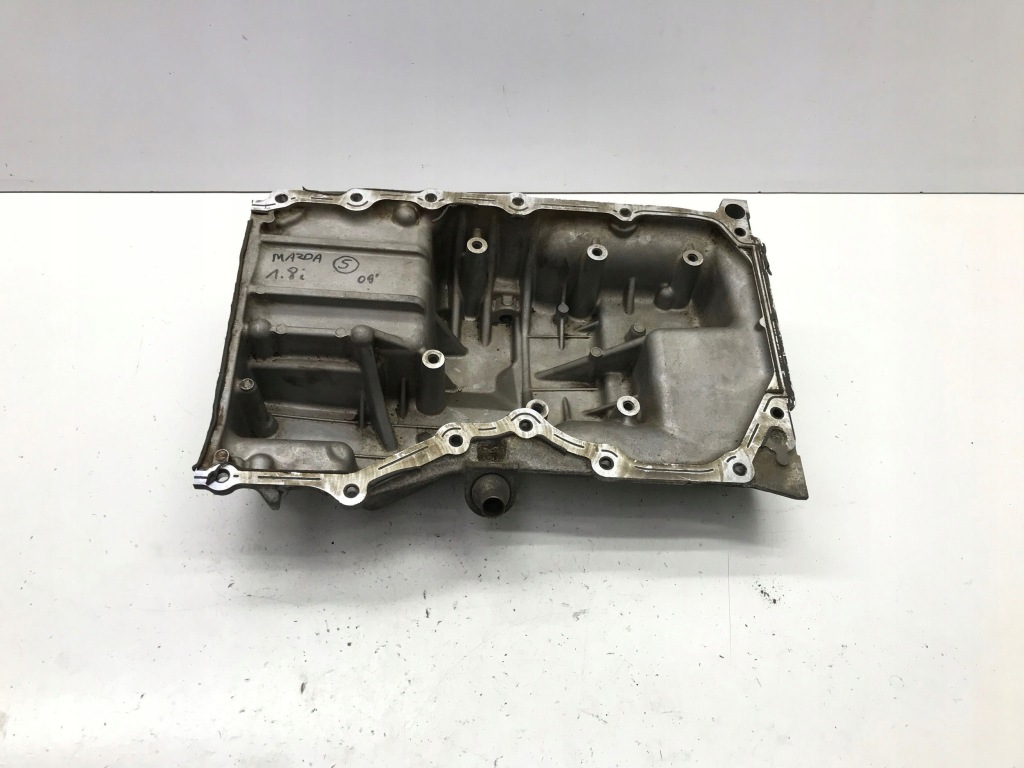 Купити Mazda 5 3 6 1.8 2009 піддон масляна lf5010401