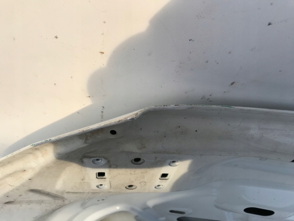 Volvo xc60 2 2 31424557 капот крышка двигателя Киев