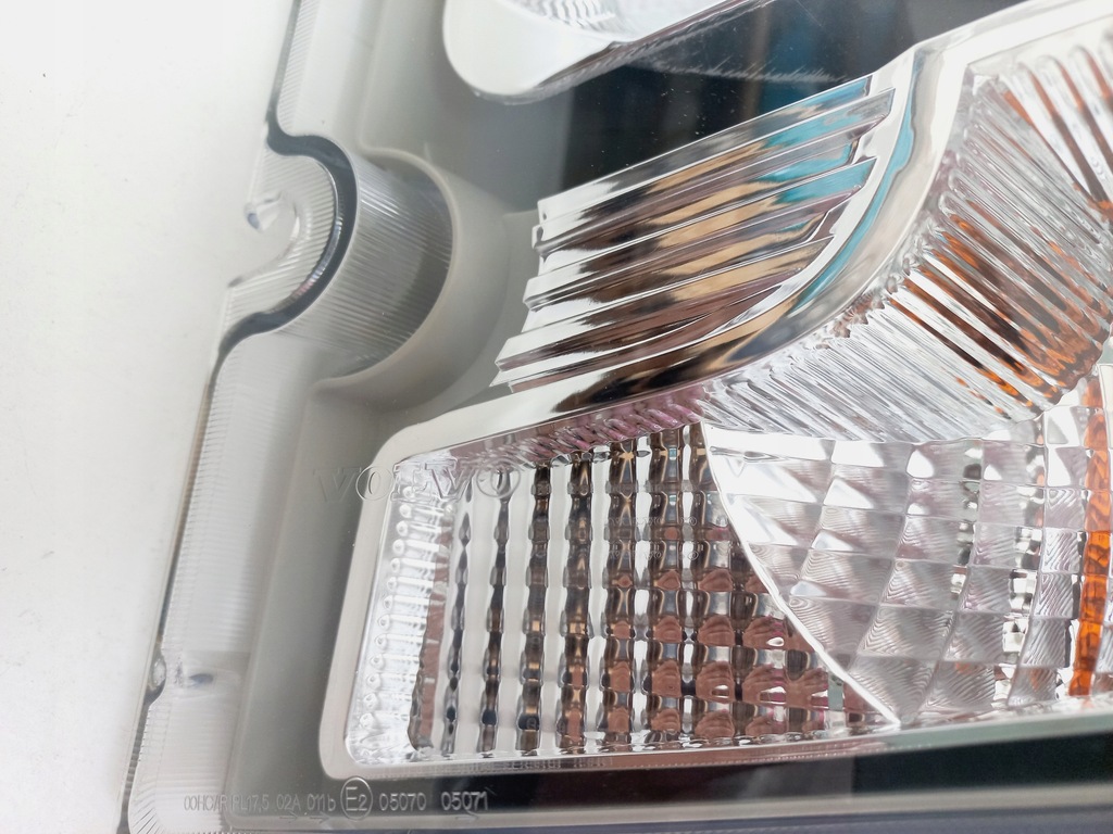 фото №10, Новий оригінальний фара головний лампа передня volvo fl fe