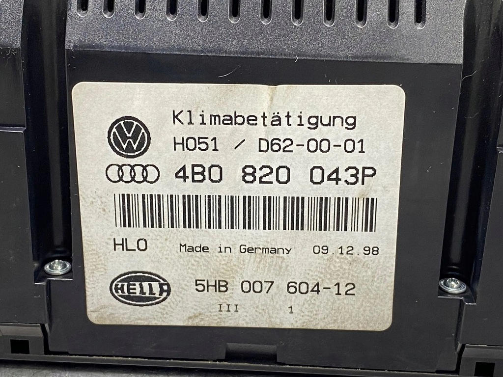 фото №8, Audi a6 s6 c5 4b 1999 панель кондиціонера