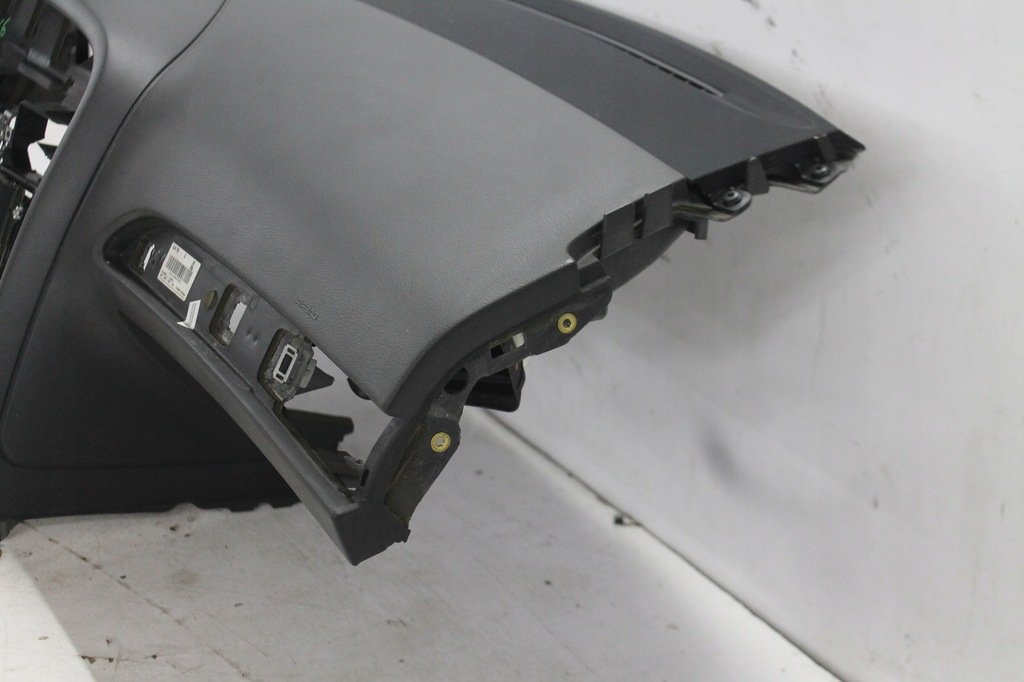 фото №8, Консоль панель приладів ремені подушка безпеки audi a6 c6 04-08 euro