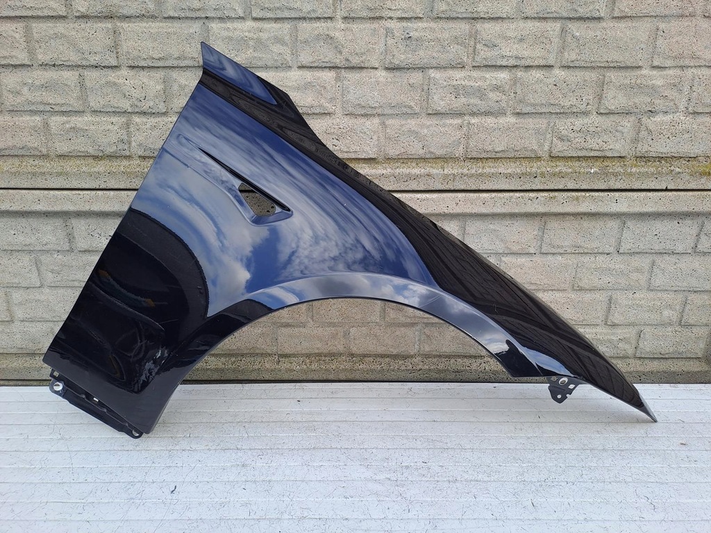 фото №1, Tesla model s крила правий передній оригінал