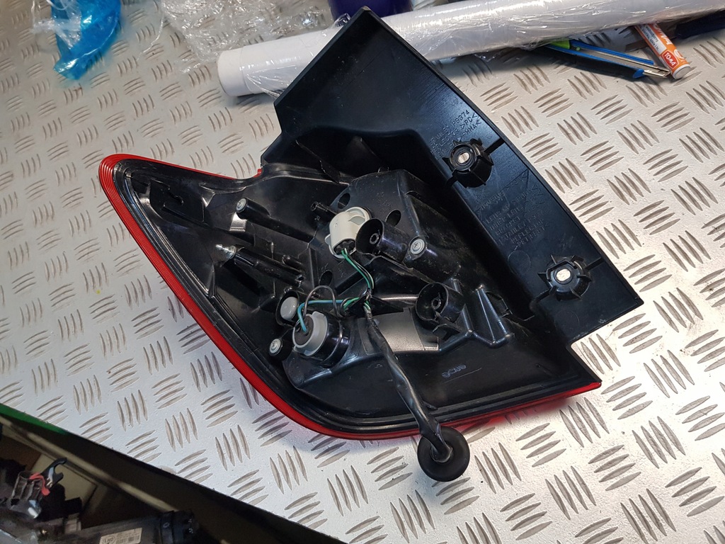 фото №2, Лампа права правий r задня задня mitsubishi asx orygi