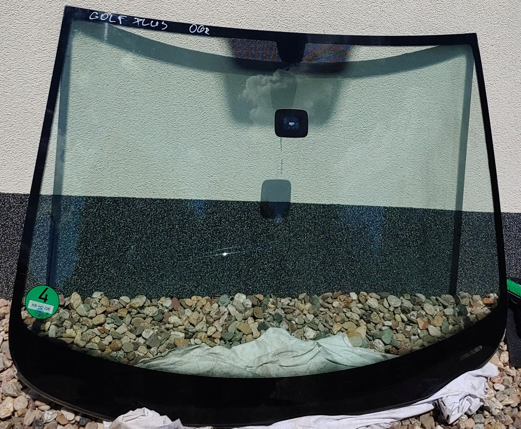 фото №1, Стекло перед vw golf plus 05- pod датчик