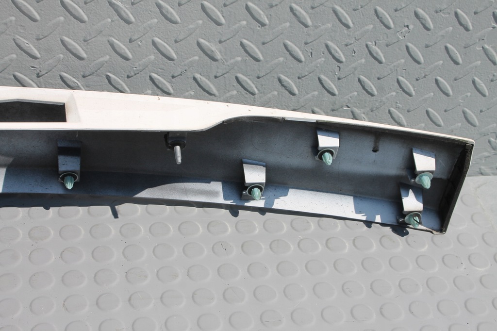 фото №9, Молдинг крышки накладка embelmat задняя toyota prius iii 09-15