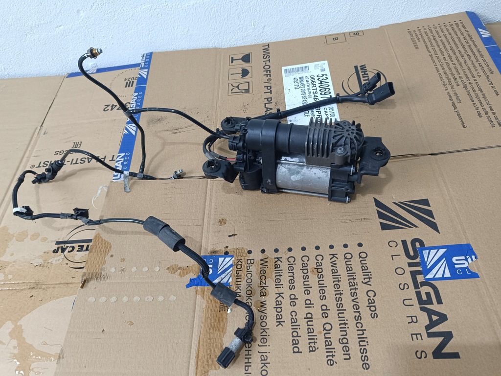 фото №1, Компрессор подвеска levante