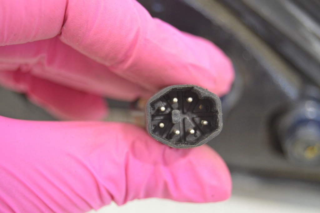 Купити Дзеркало зовнішнє ліва перед mercedes w140 s klasa eu 7 pin 1408105793