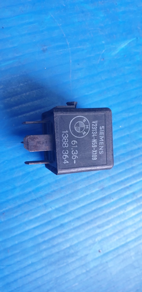 Купити Bmw e36 e34 реле 1388364