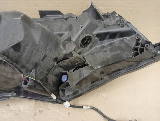 Фара левая левый фара led toyota corolla e16 рестайлинг  16- Недорого