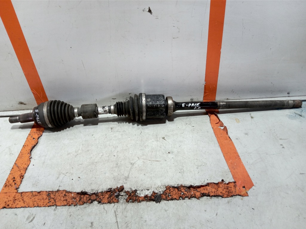 Купити Jaguar e-pace рестайлінг  x540 привідний вал права k8d2-3b436-cb