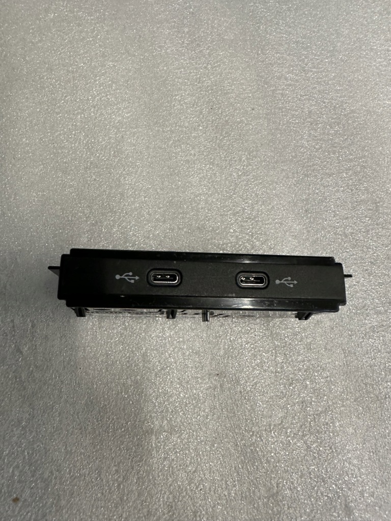 фото №1, !разъём usb vw 5na035736!