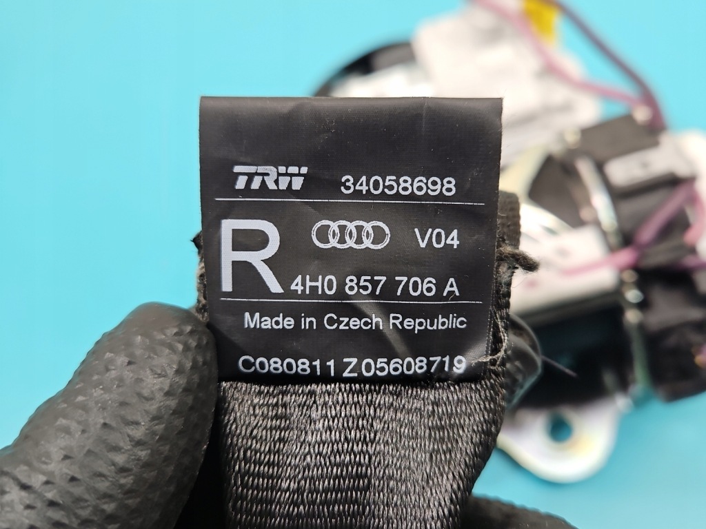 Ремень безопасности перед правый  пассажира audi a8 d4 4h 4h0857706a Оригинал