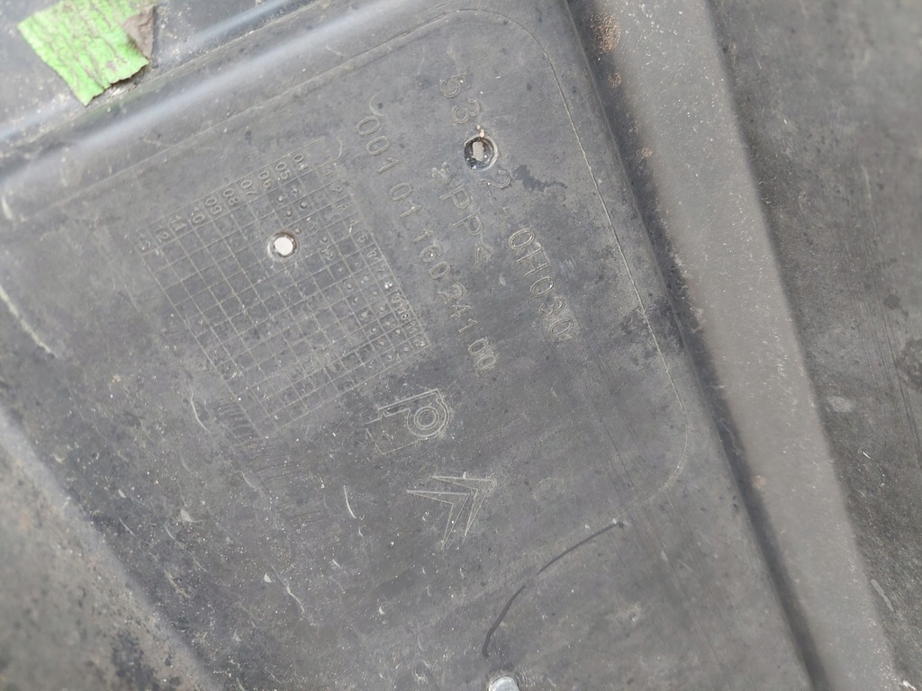 фото №10, Citroen c1 бампер перед 2005-