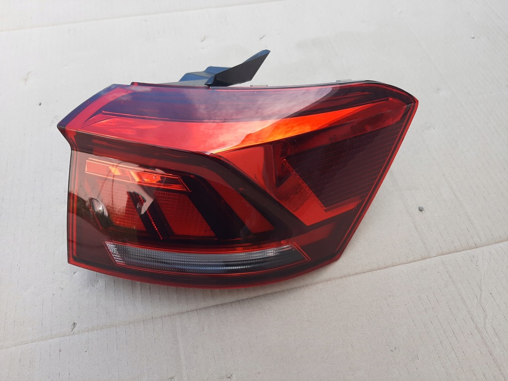 фото №1, Vw t-roc lift лампа правый задняя led 2ga945096d