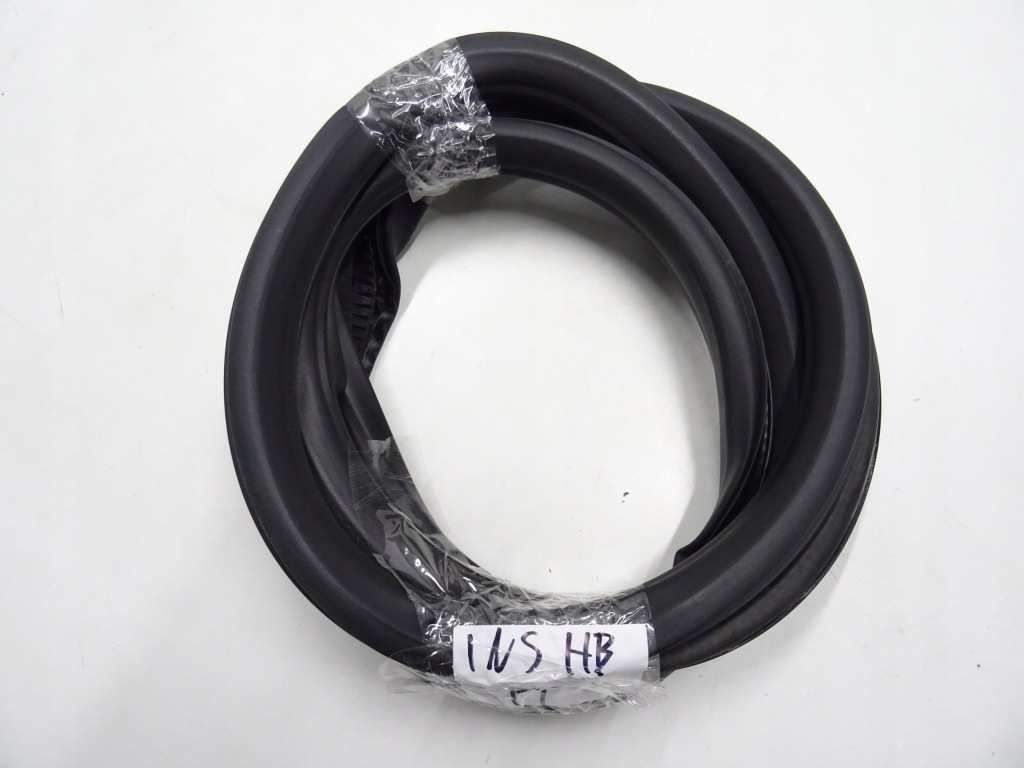 фото №1, Opel insignia a hb прокладка кузовная дверь правый задняя задняя