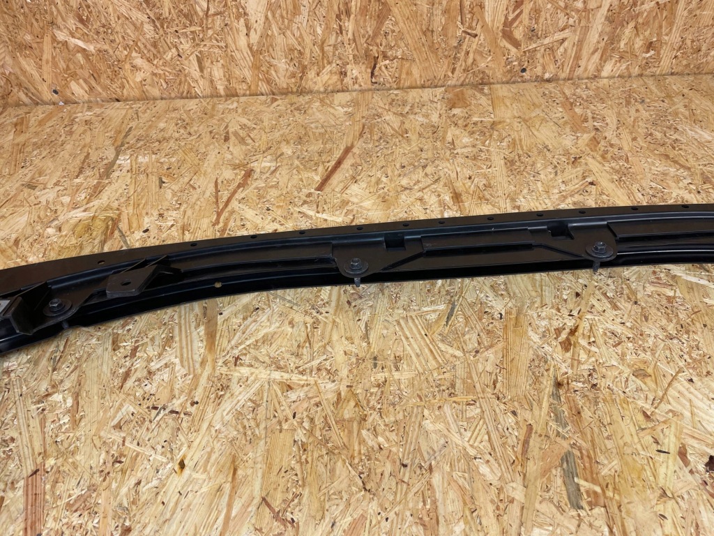 Балка бампера перед передня нижня mazda cx-30 cx30 dfr5-500s1 2019- Зі Шроту