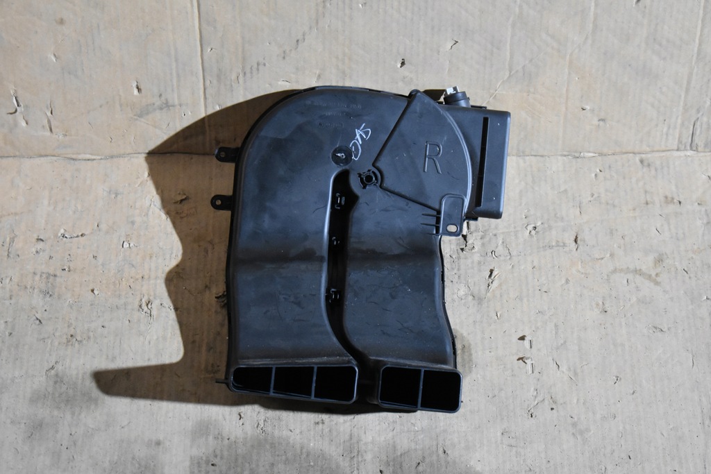 фото №1, Idealny канал обдув правый mercedes w167 1