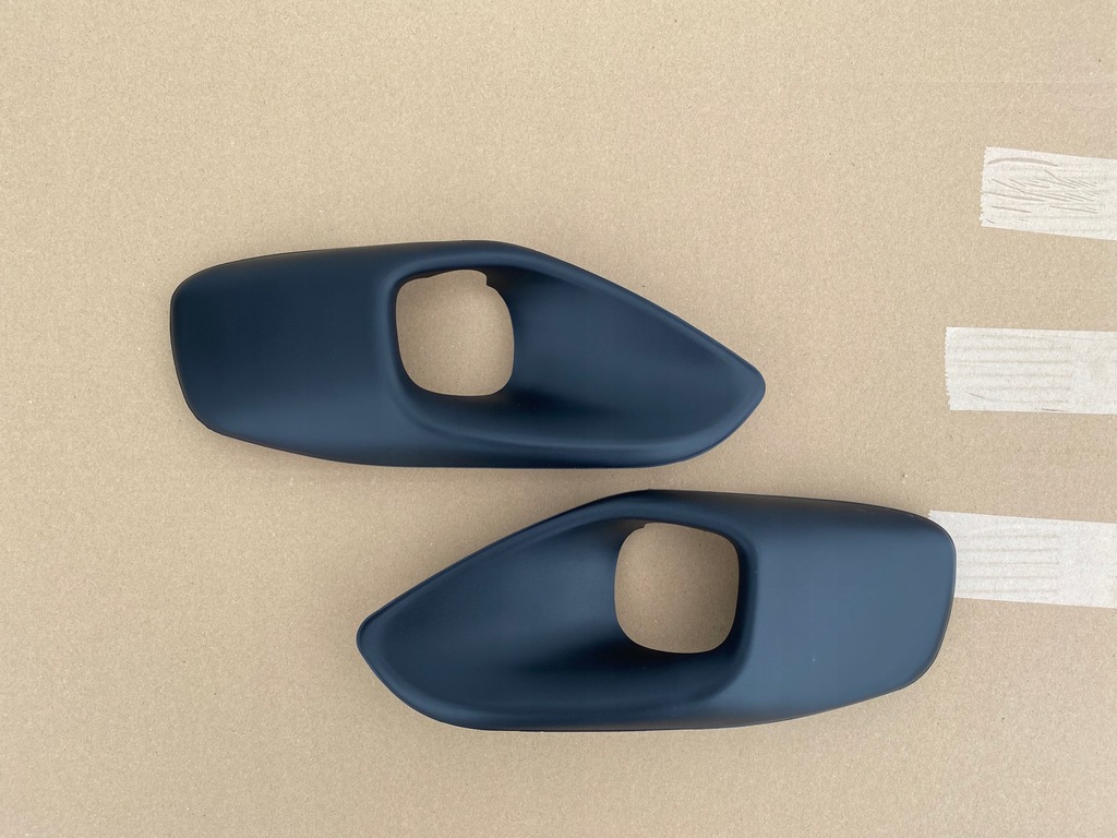 фото №1, Citroen c4 picasso 2013 - рамка противотуманной фары левая