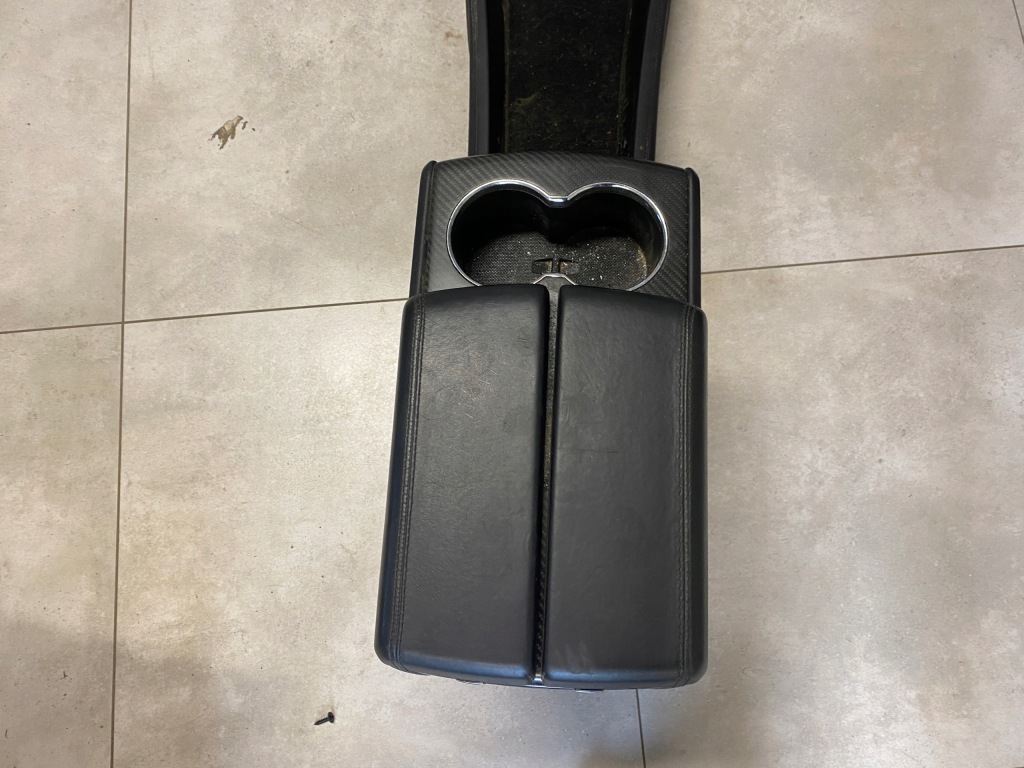 фото №6, Tesla model s 2013r тунель середній підлокітник