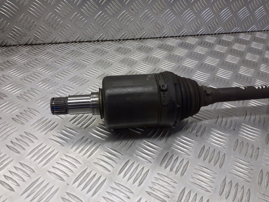 фото №2, Привідний вал ліва передня at mercedes w169 2.0 cdi