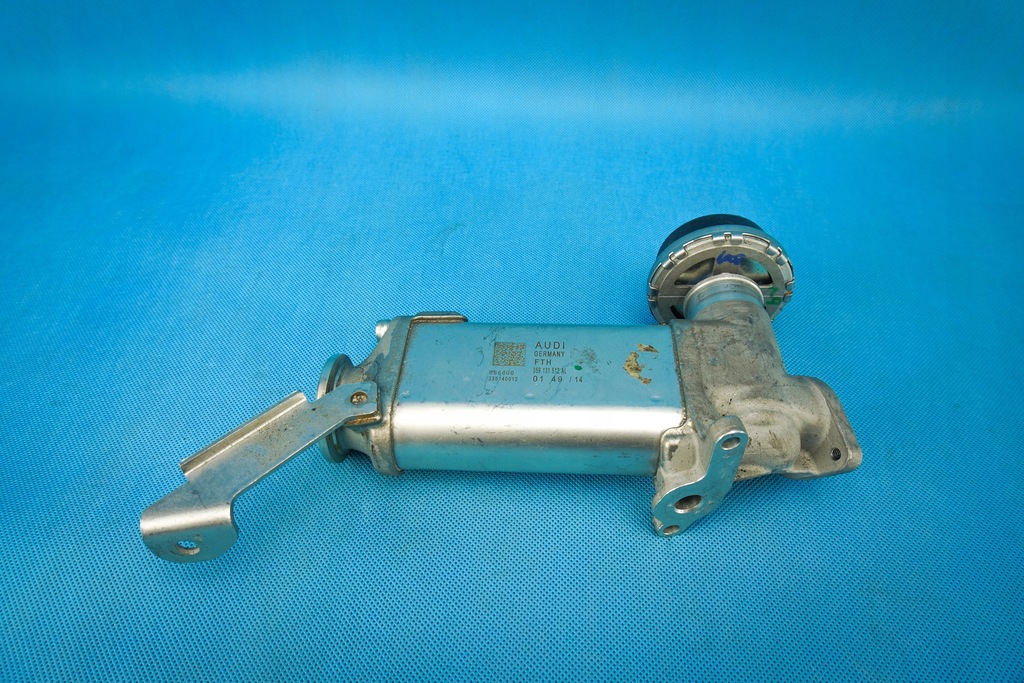 фото №2, Радіатор вихлопних газів audi q7 4m e-tron 059131512al