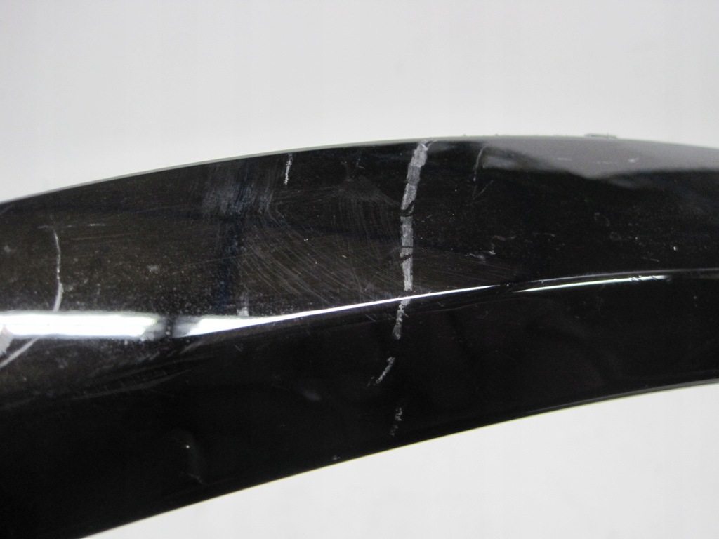 фото №12, Молдинг крила права задня задня porsche macan 95c854732q