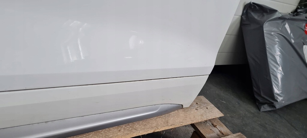 фото №12, Q5 80a sq5 дверь обшивка передние правое правый перед ly9c