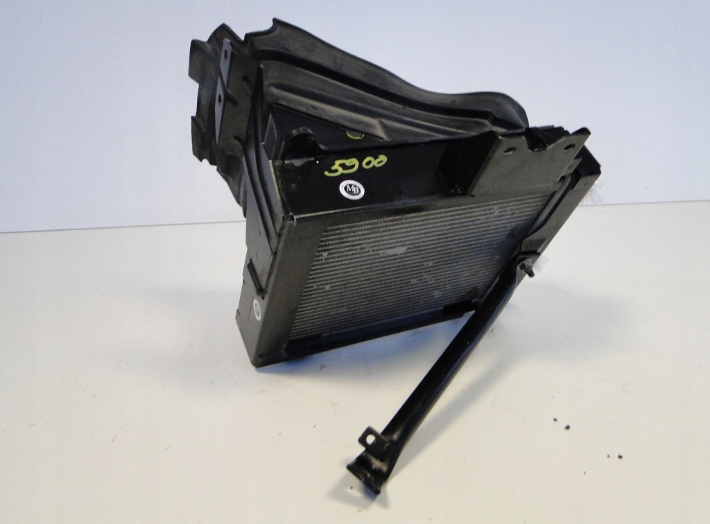 Mercedes радиатор воды w подкрылок правое g klasa 465 w465 a4635009400 с Разборки