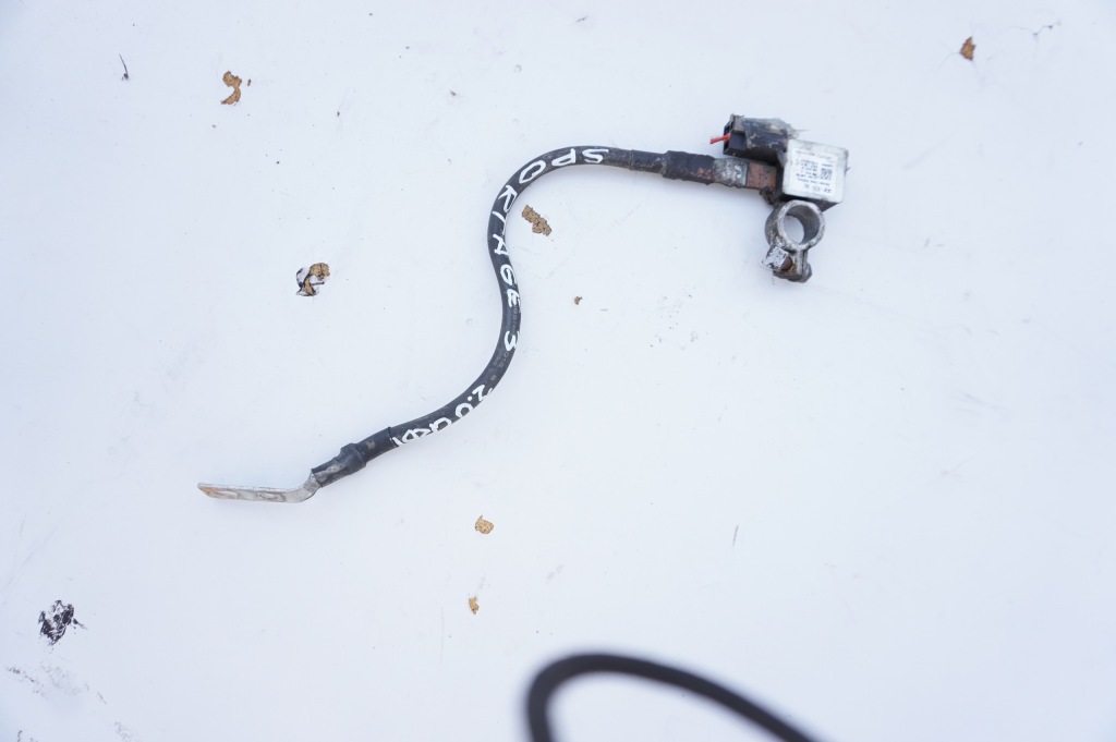 фото №1, Клема мінусова 37180-3w100 kia sportage 3 iii