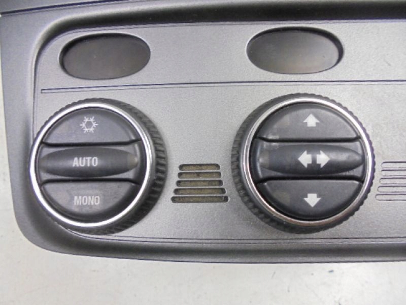 фото №7, Alfa romeo gt панель обдув 01560513720