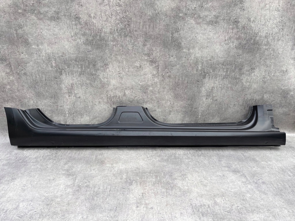 фото №1, Порог правый skoda octavia iii sedan