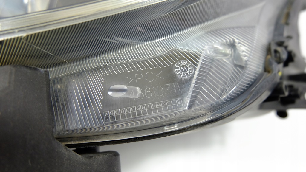 фото №13, Alfa romeo giulietta лампа фара левая 00505202200