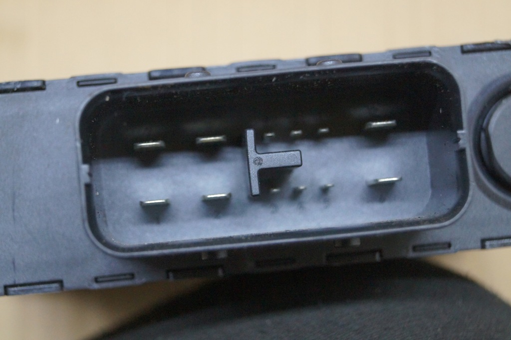 фото №4, Audi a6 c7 стабілізатор напруги 8k0959663