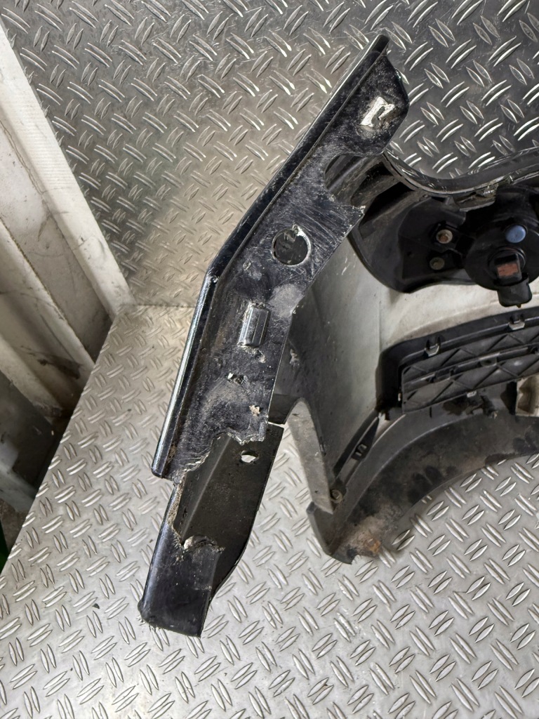 фото №9, Bmw x1 e84 09-15 бампер перед передний 475 51117303751