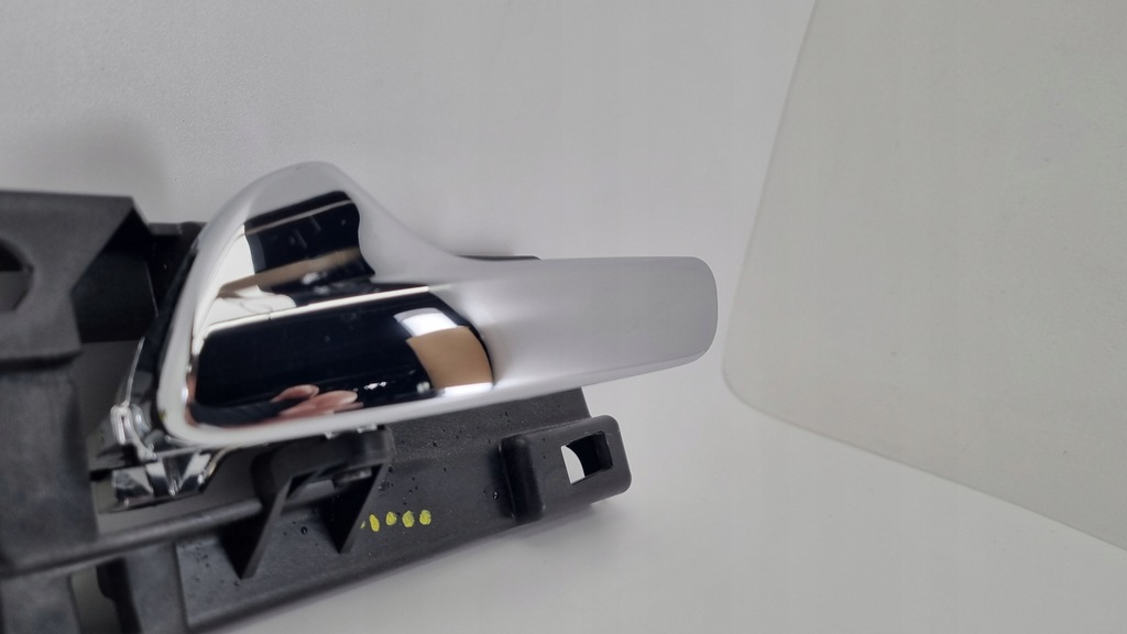 фото №5, Jeep grand cherokee wk2 lift dodge durango ручка внутренняя левый задняя