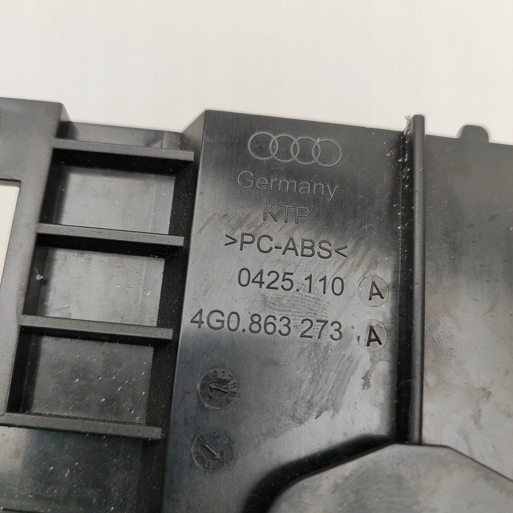 фото №7, Audi rs6 c7 2017 попільничка панелі приладової панелі