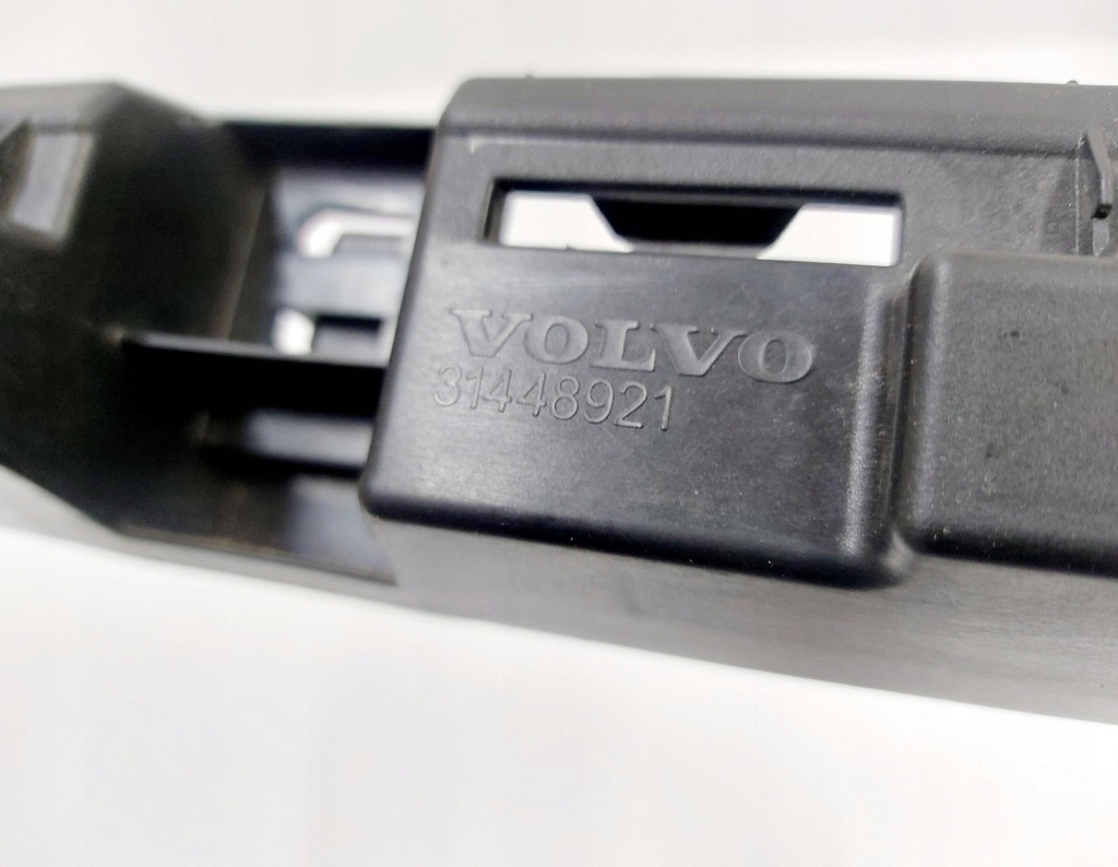 фото №7, Volvo v60 ii s60 iii 18r. направляющая кронштейн накладки порога правый задняя