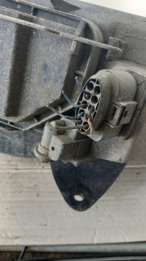 Фара правый ford focus mk1 03r Оригинал