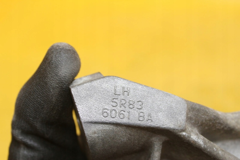 фото №6, Jaguar stype x200 3.0d кронштейн подушка sil